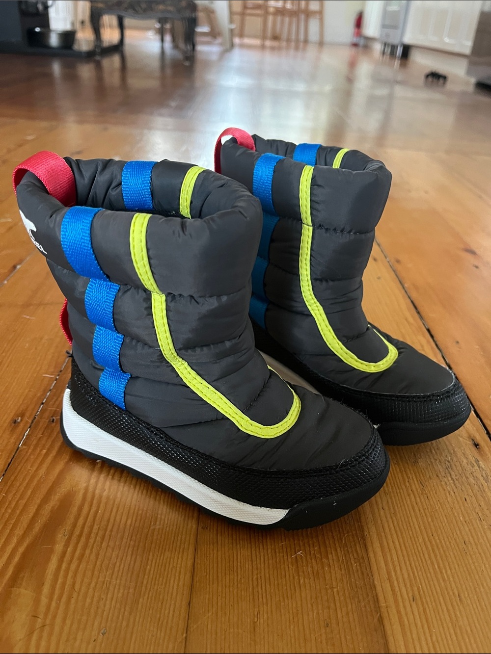 Kids Sorel Winter Boots Size 9 (8)
